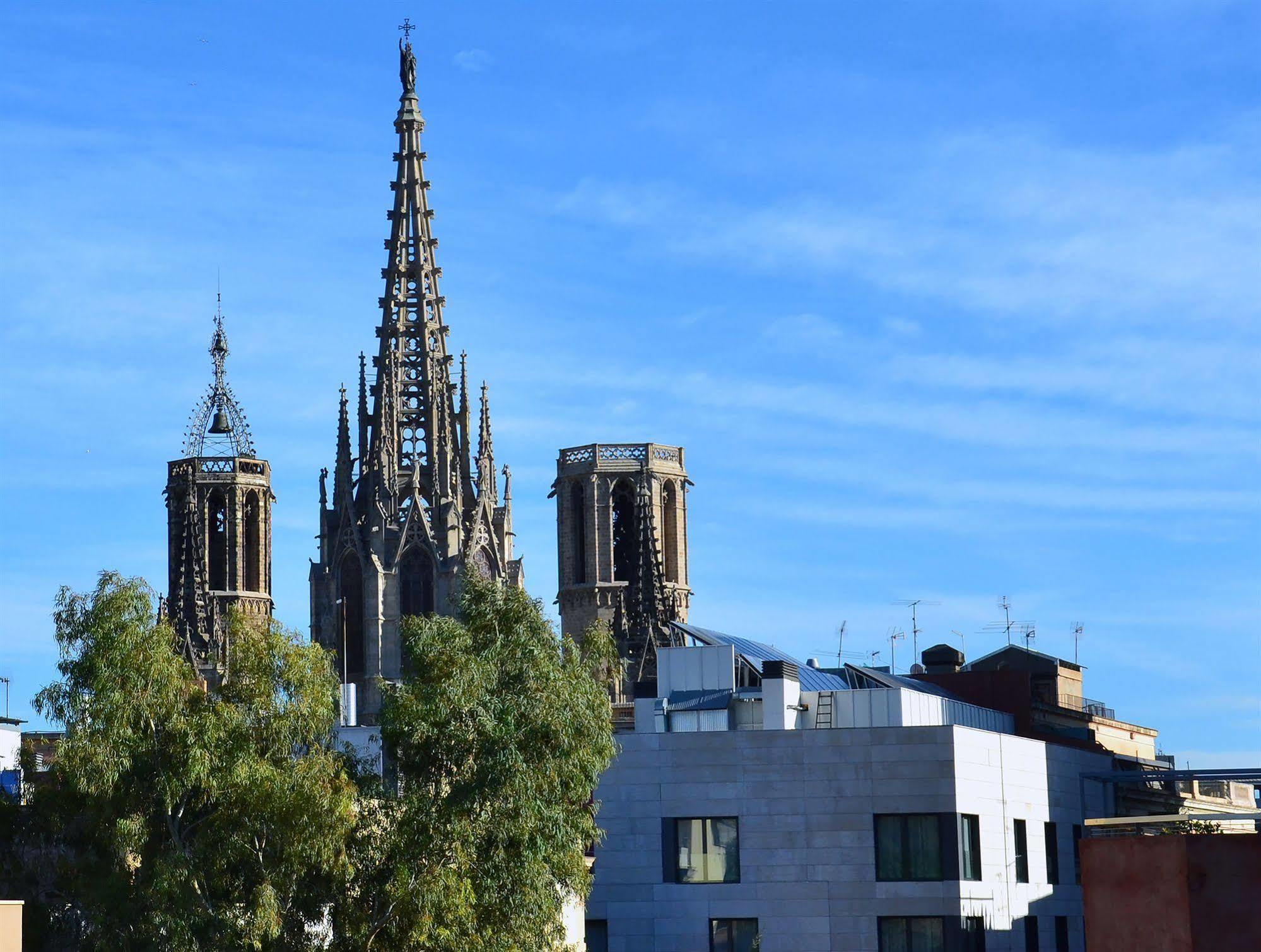 Aspasios Catedral Apartments Барселона Экстерьер фото